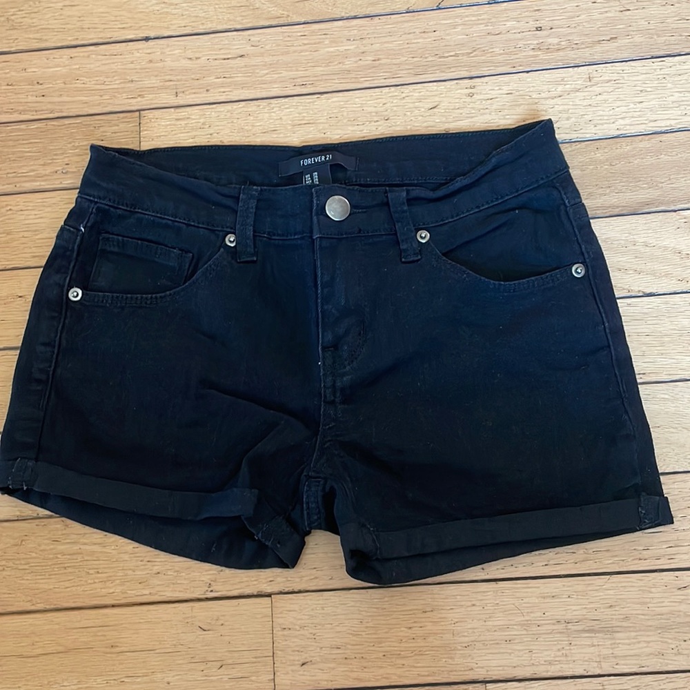 Forever 21 women jeans short